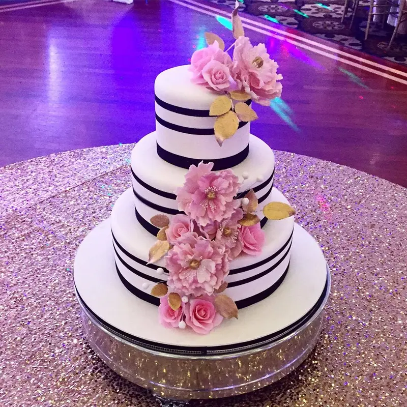 Cakes & Beyond