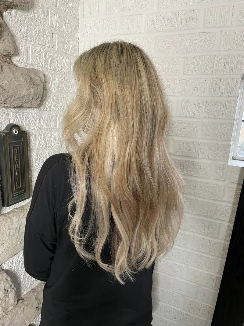 Meche Hair Salon St. Louis Mo
